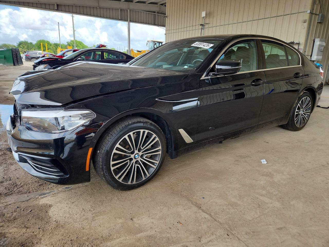 2020 BMW 530 I - zdjęcie główne