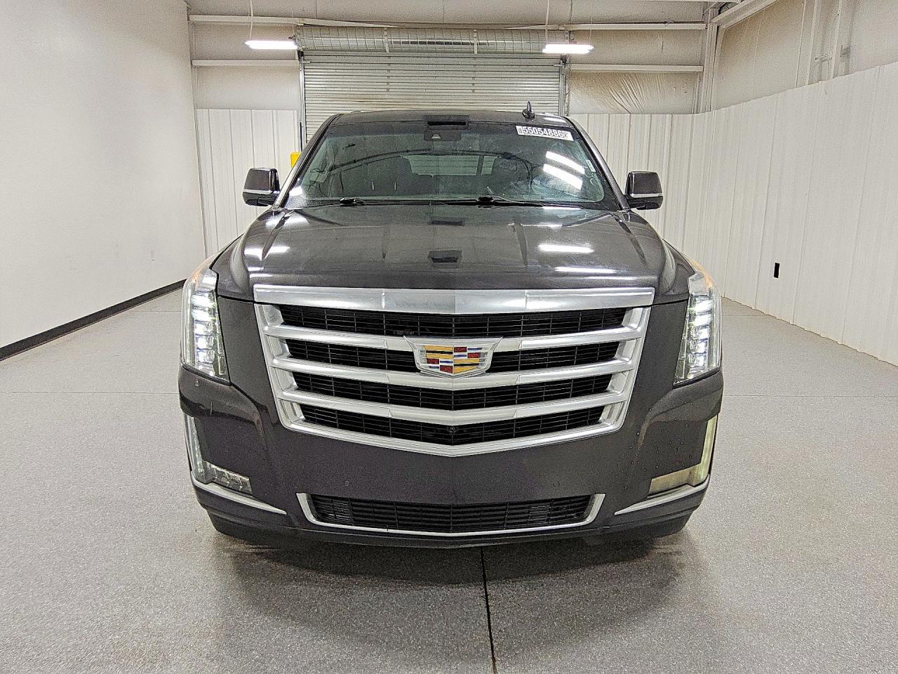2016 Cadillac Escalade Luxury - zdjęcie 5