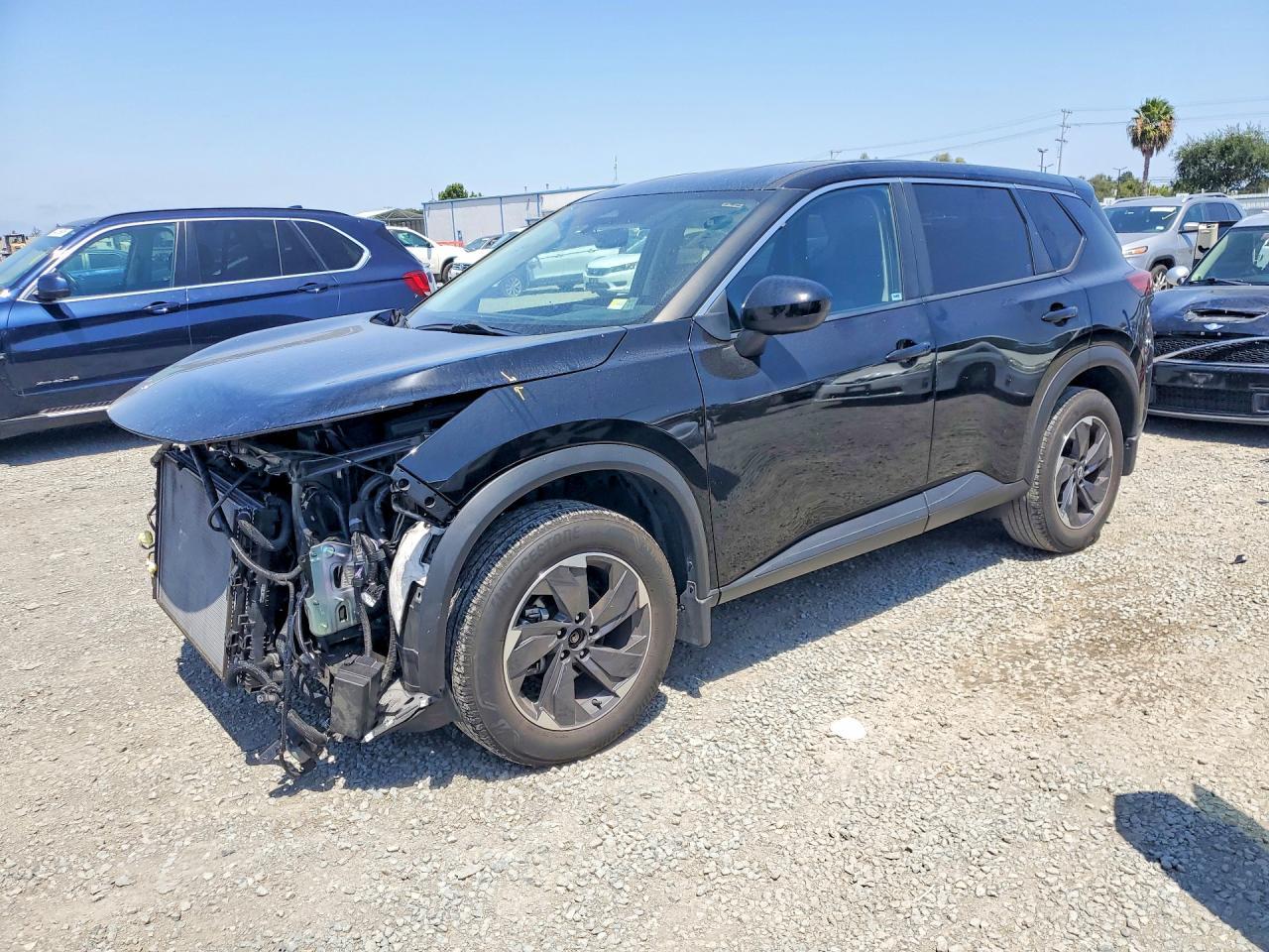 2024 Nissan Rogue Sv - zdjęcie główne