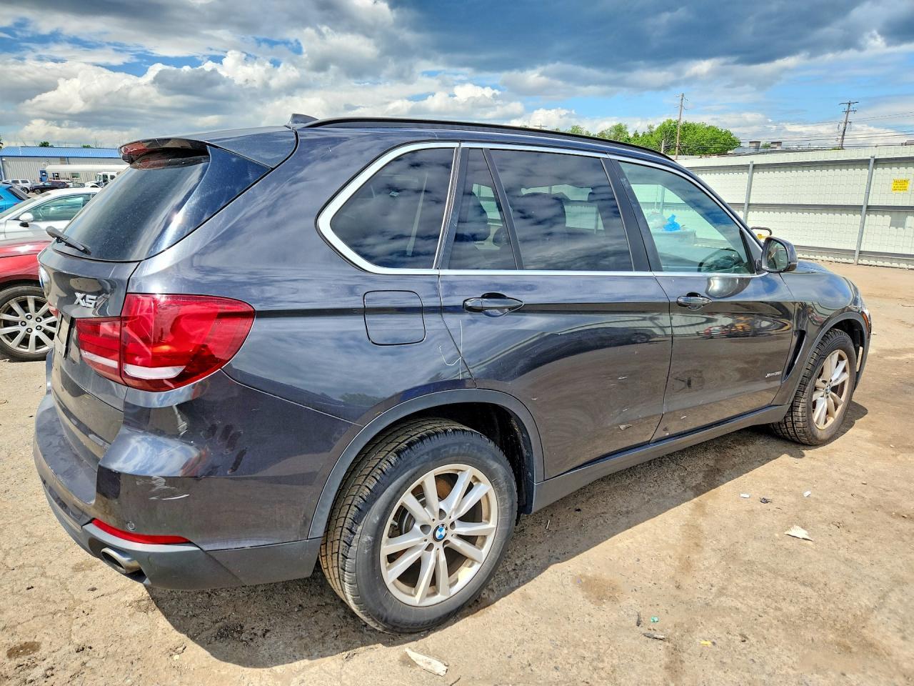 2015 BMW X5 xDrive35I - zdjęcie 3
