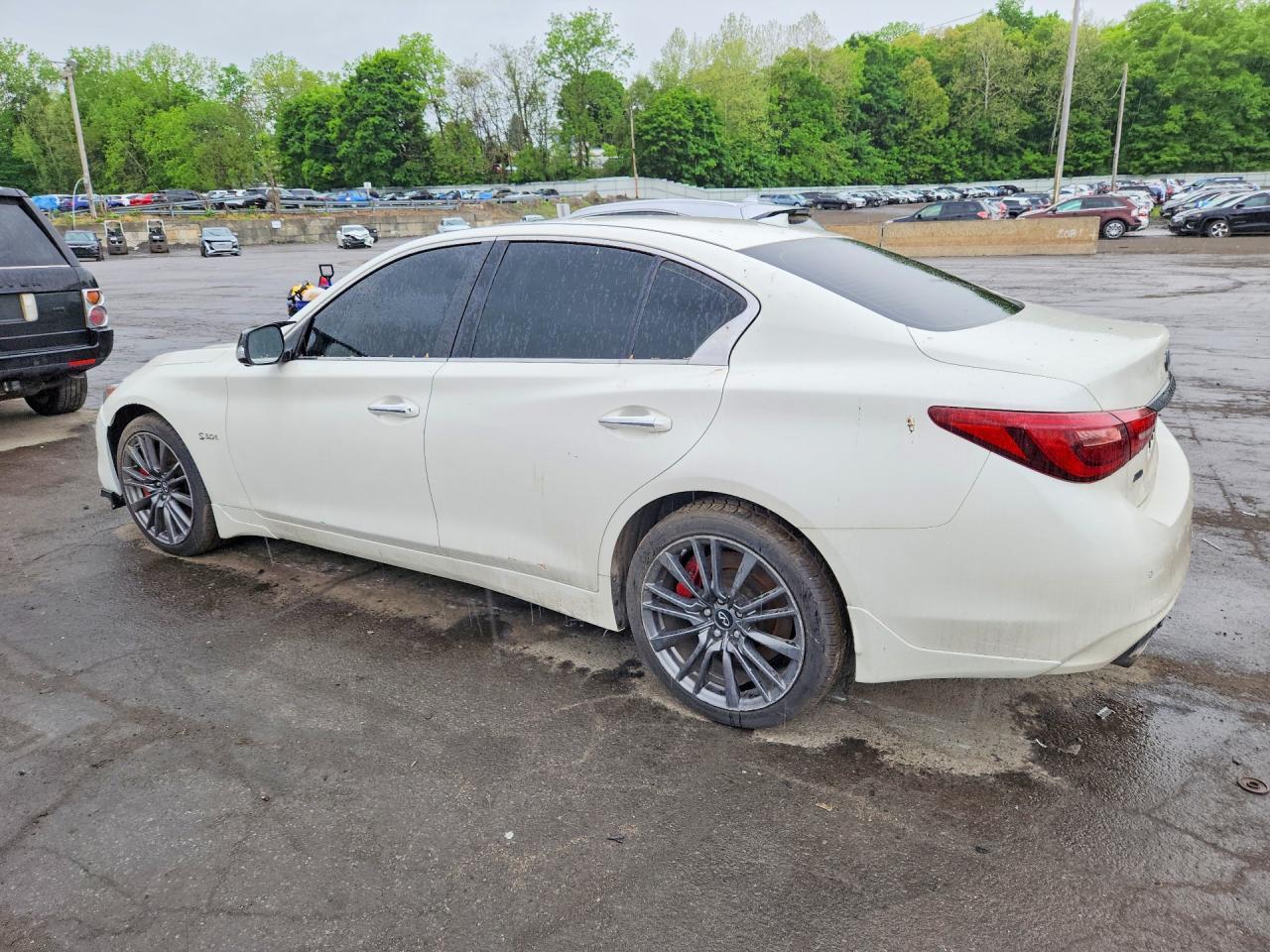 2019 Infiniti Q50 Red Sport 400 - zdjęcie 2