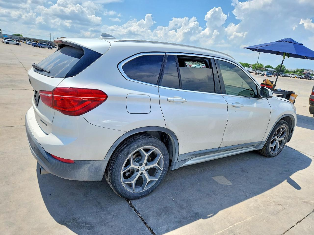 2018 BMW X1 Sdrive28I - zdjęcie 3