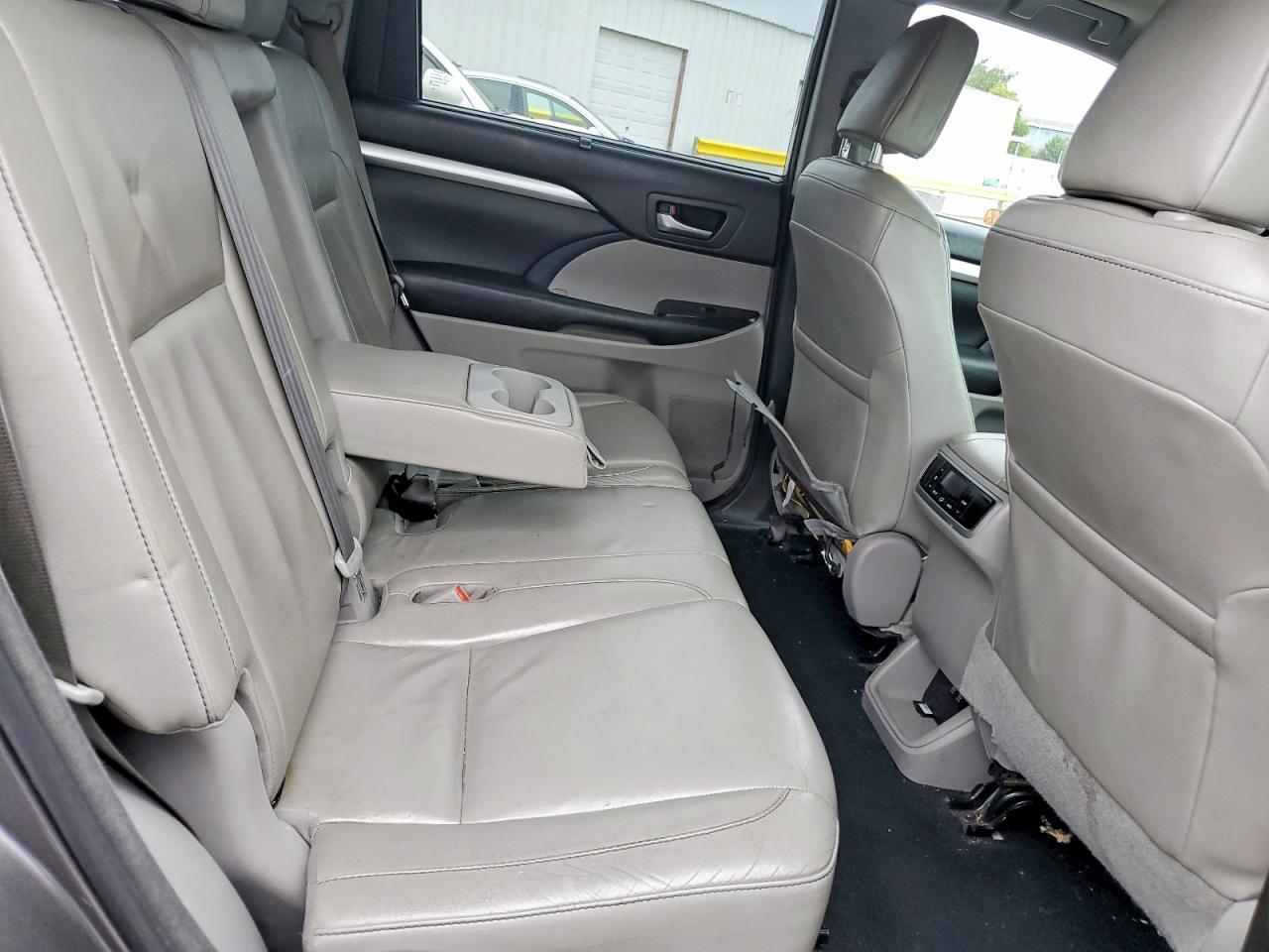 2018 Toyota Highlander Hybrid Xle - zdjęcie 11