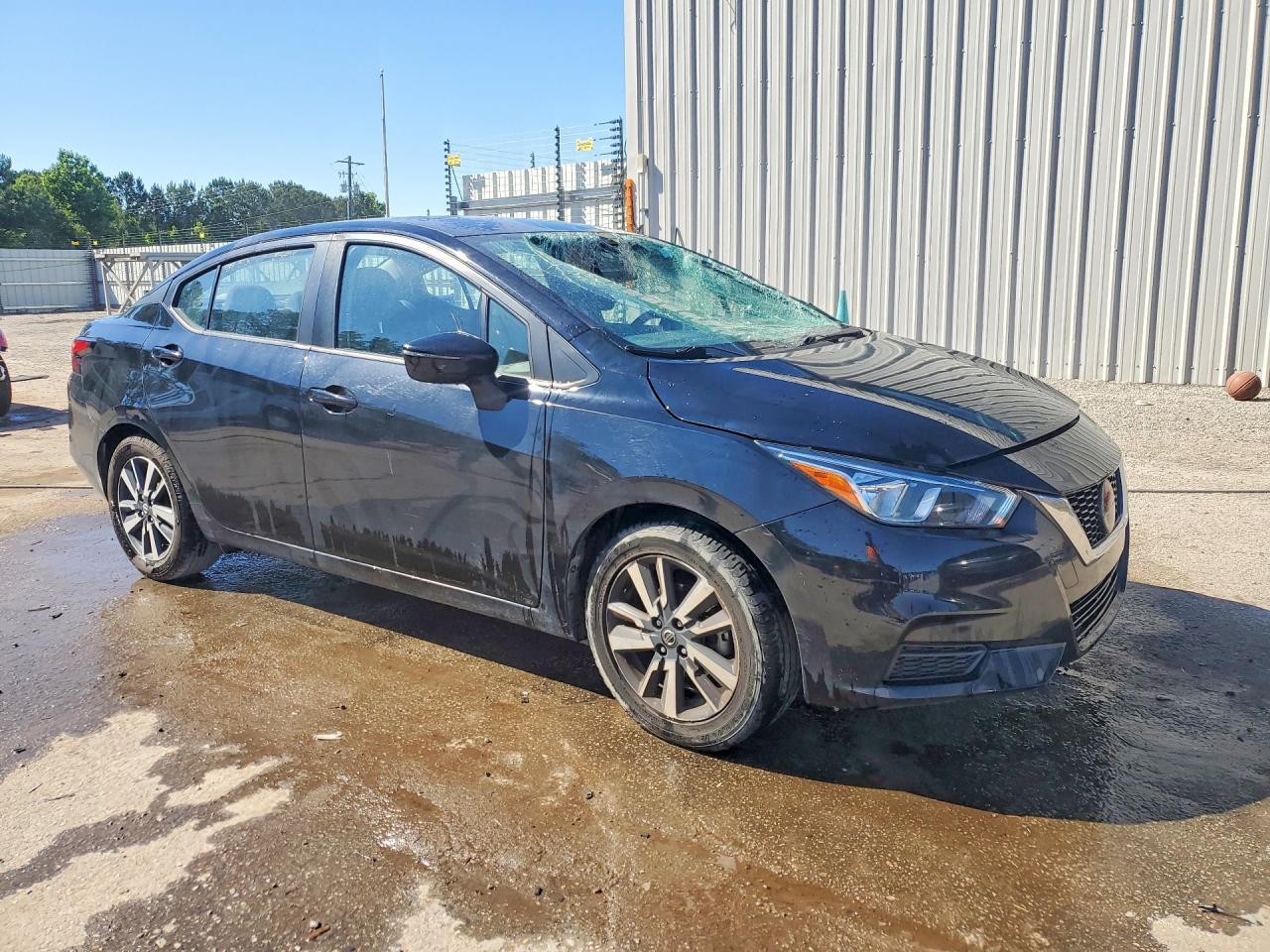 2021 Nissan Versa Sv - zdjęcie 4