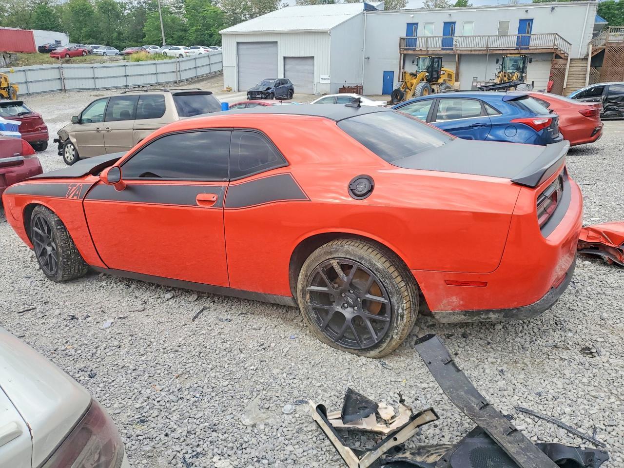 2018 Dodge Challenger R - zdjęcie 2