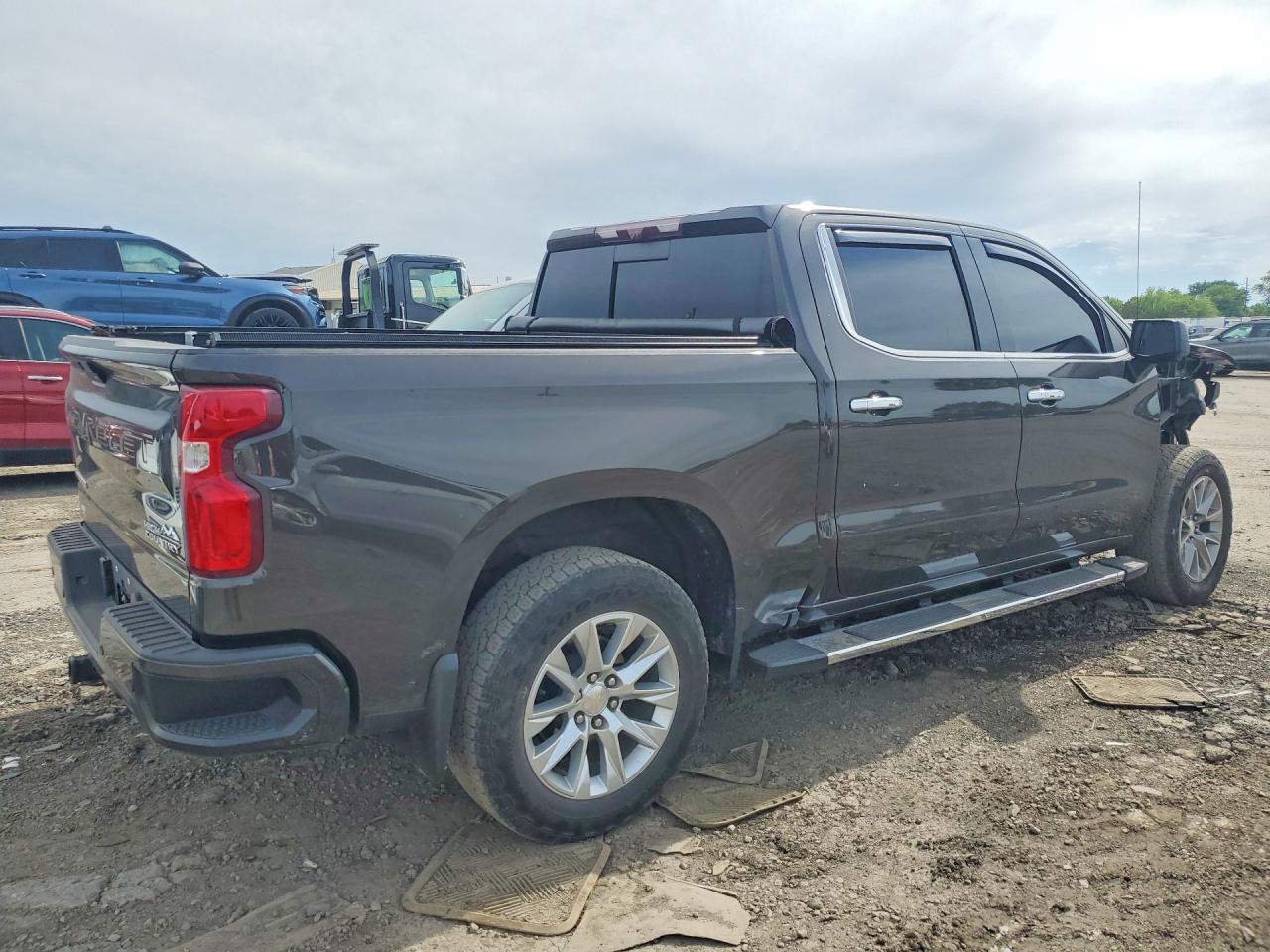 2021 Chevrolet Silverado K1500 High Country - zdjęcie 3
