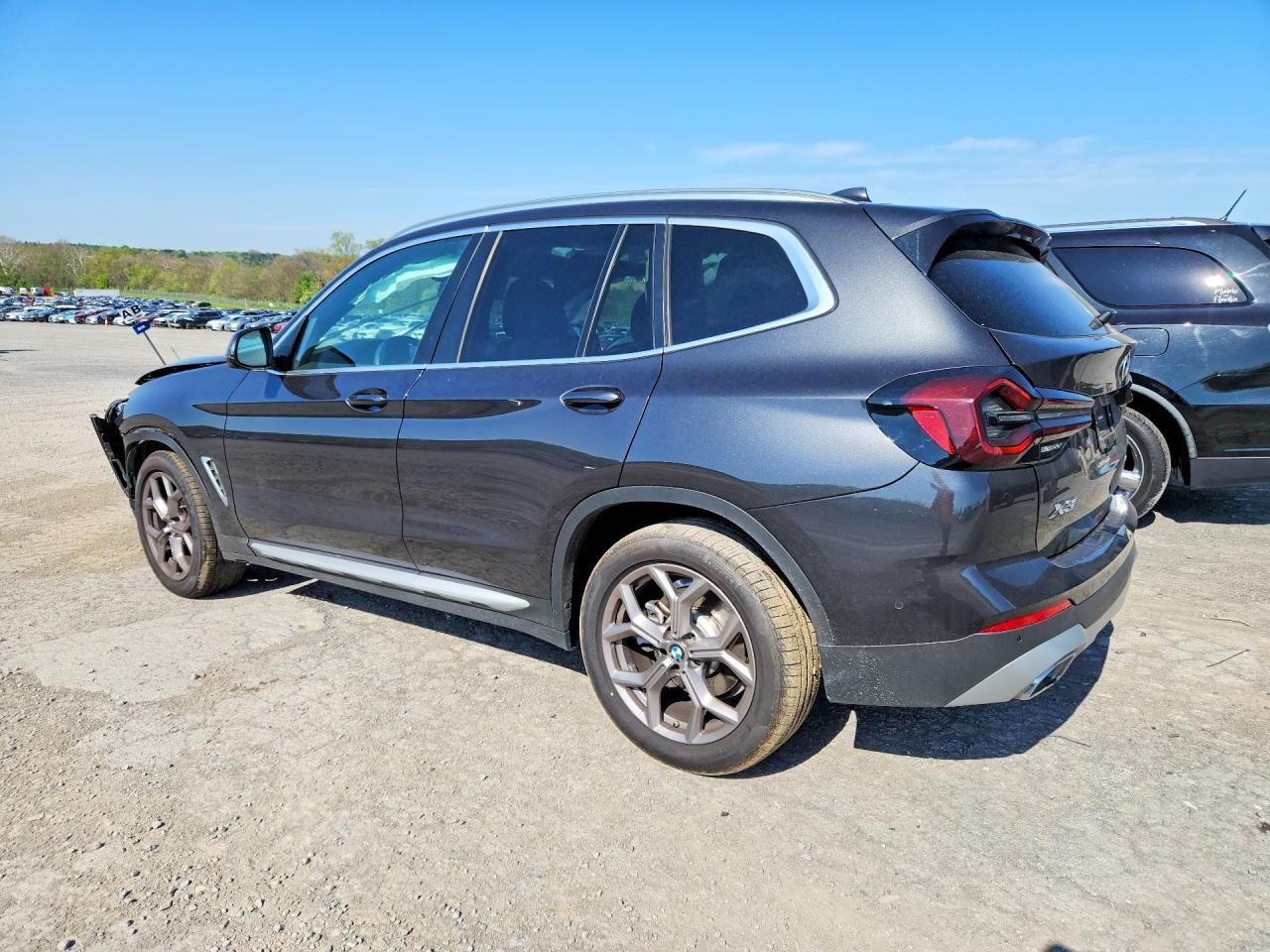 2023 BMW X3 xDrive30I - zdjęcie 2