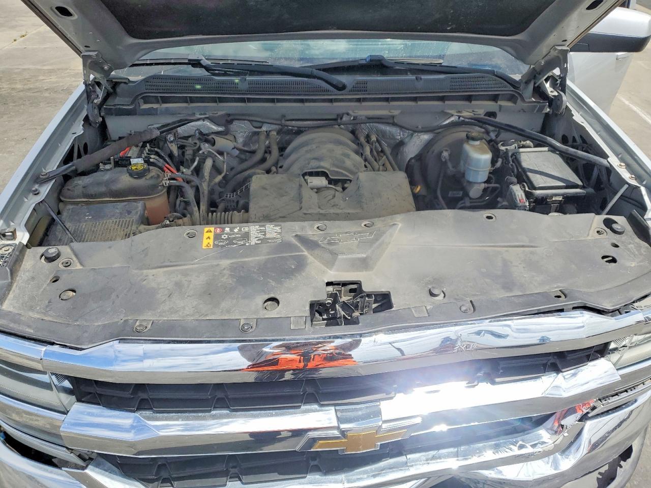 2018 Chevrolet Silverado C1500 Lt - zdjęcie 11