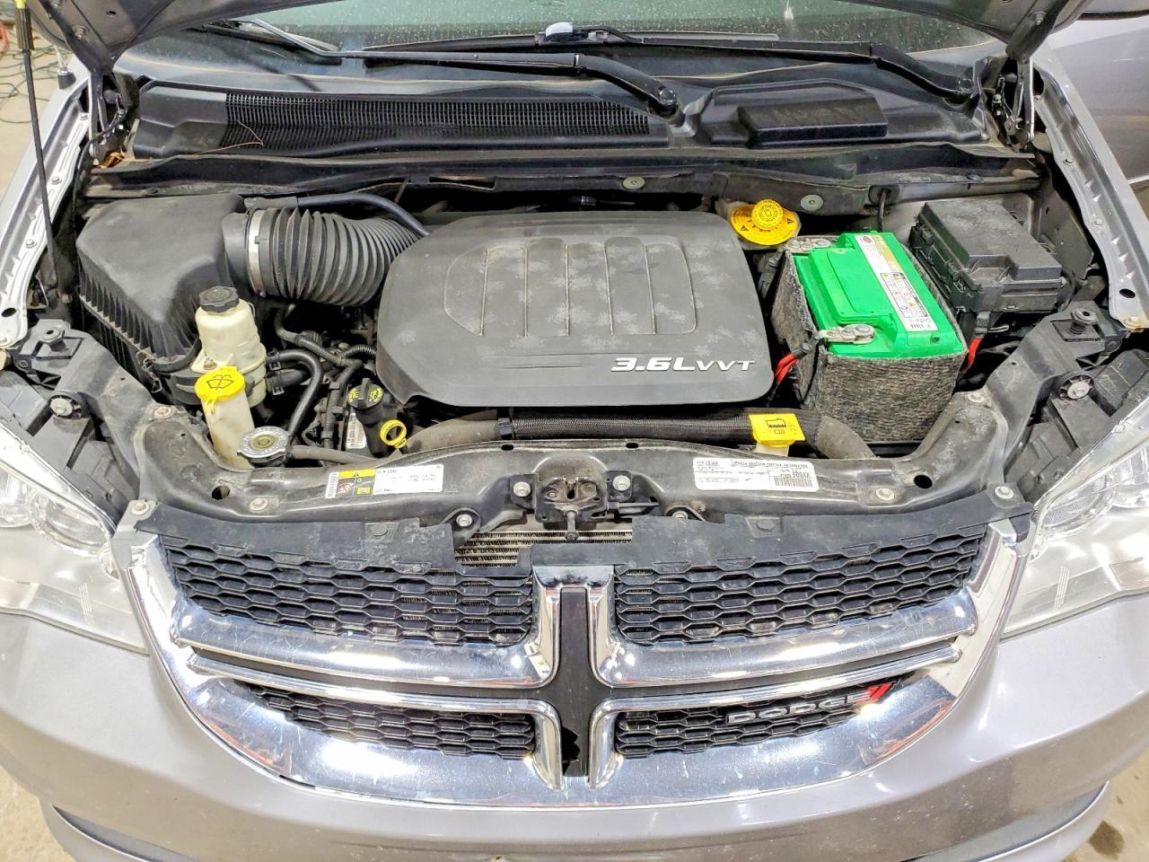 2016 Dodge Grand Caravan Sxt - zdjęcie 12