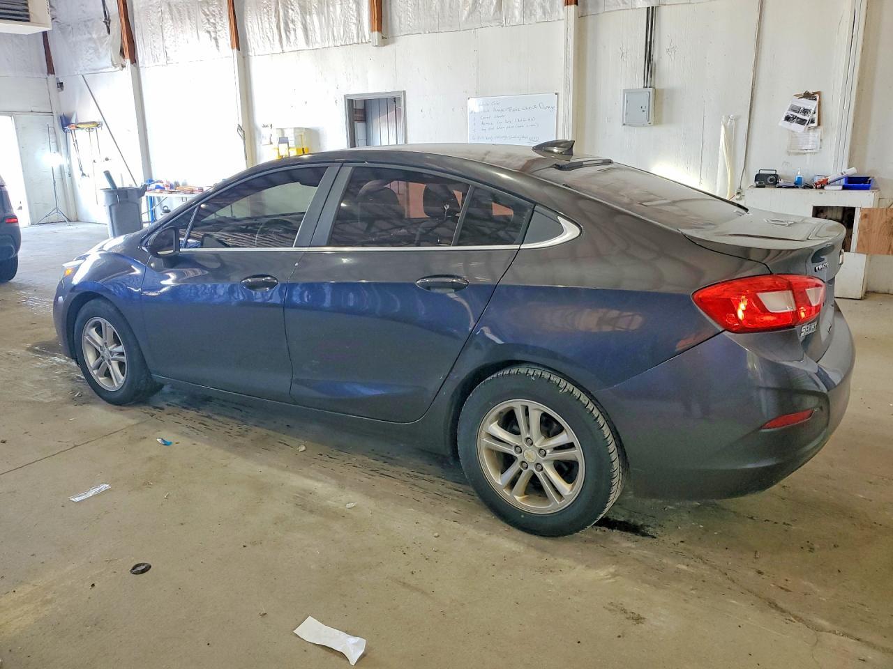 2026 Chevrolet Cruze - zdjęcie 2