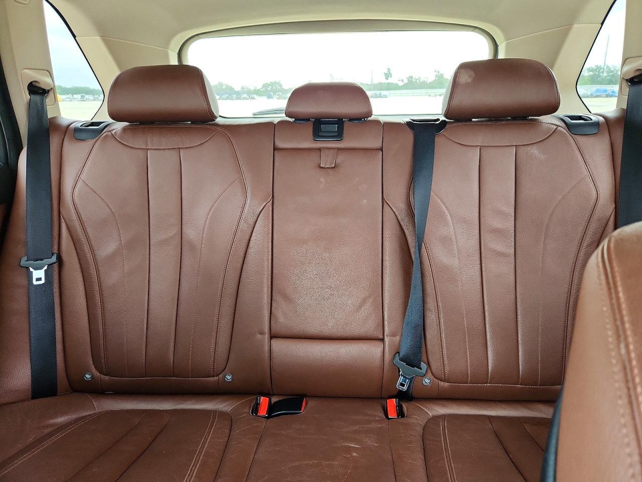 2016 BMW X5 Sdrive35I - zdjęcie 10