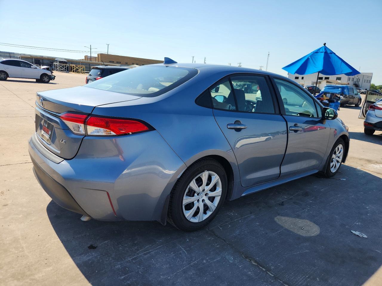2024 Toyota Corolla Le - zdjęcie 3