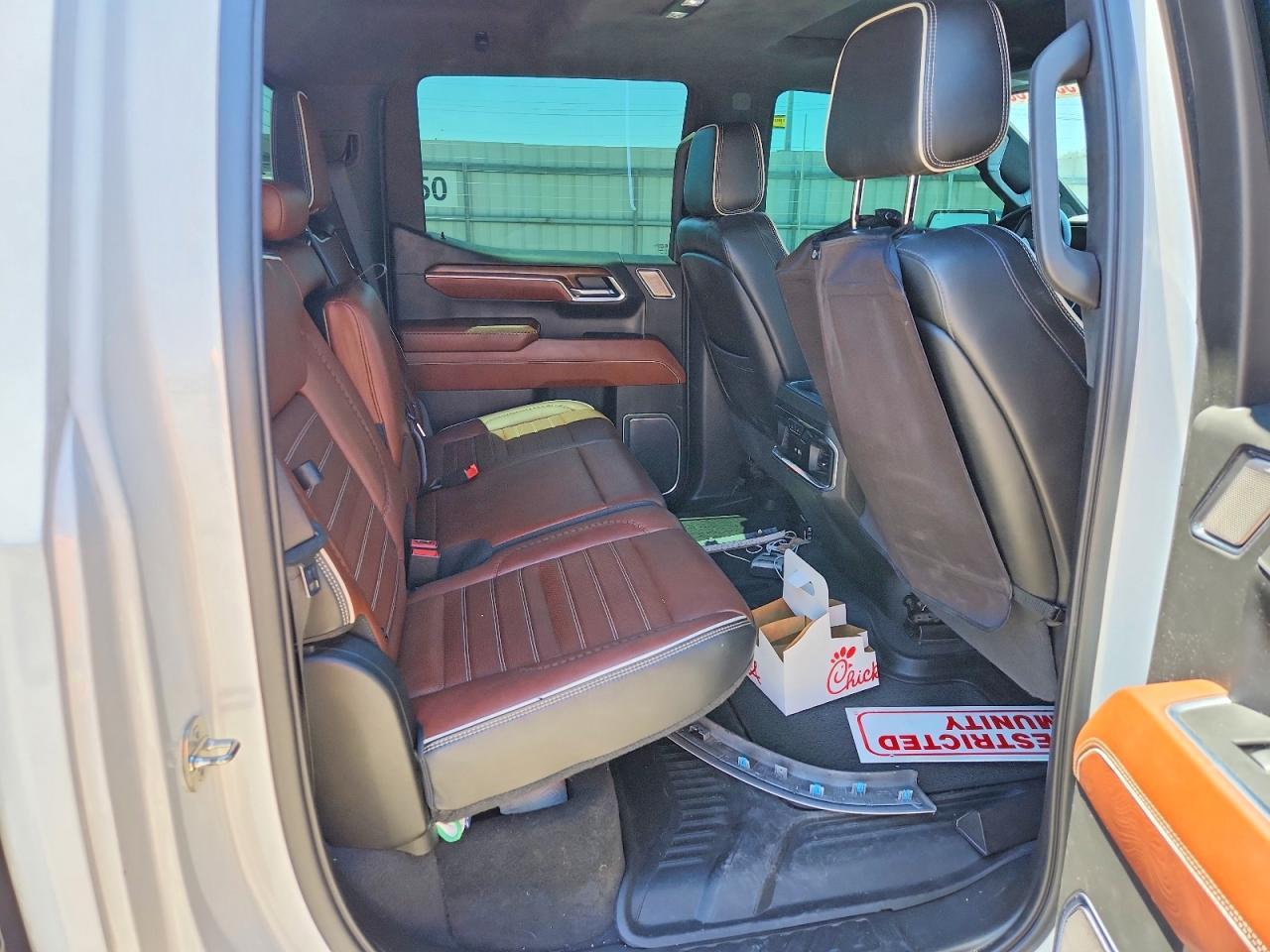 2022 GMC Sierra K1500 Denali Ultimate - zdjęcie 10