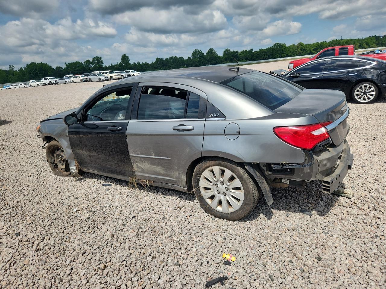 2013 Chrysler 200 Lx - zdjęcie 2