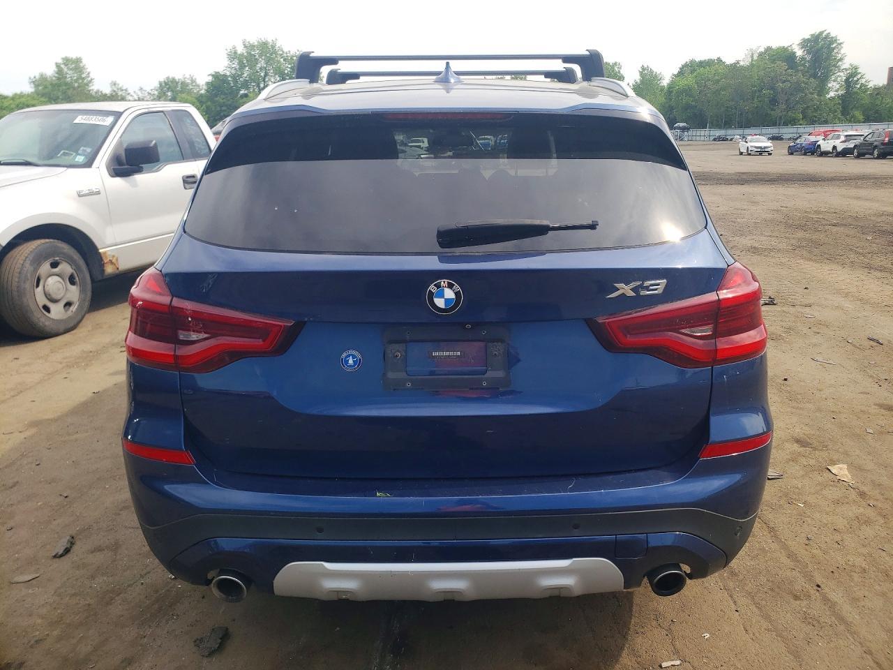 2018 BMW X3 xDrive30I - zdjęcie 6