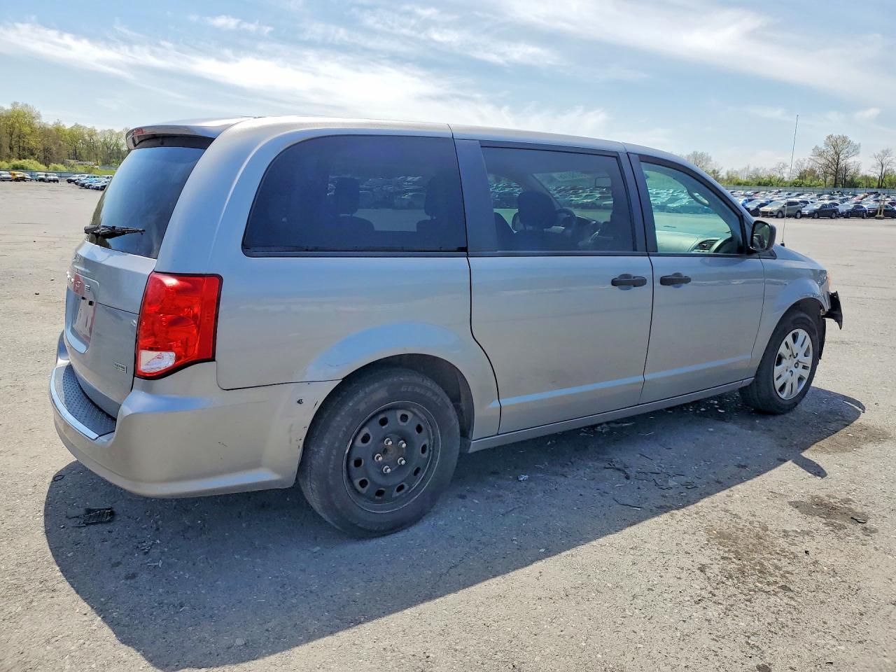2019 Dodge Grand Caravan Se - zdjęcie 3
