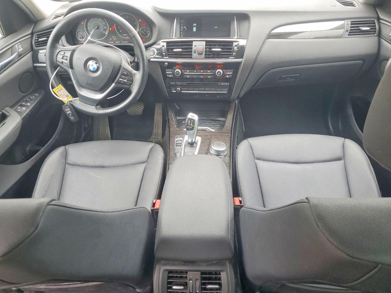 2017 BMW X3 xDrive28I - zdjęcie 8