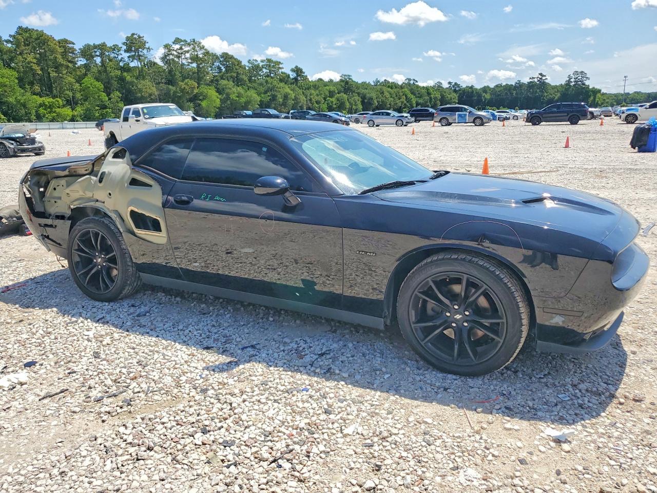 2018 Dodge Challenger R - zdjęcie 4