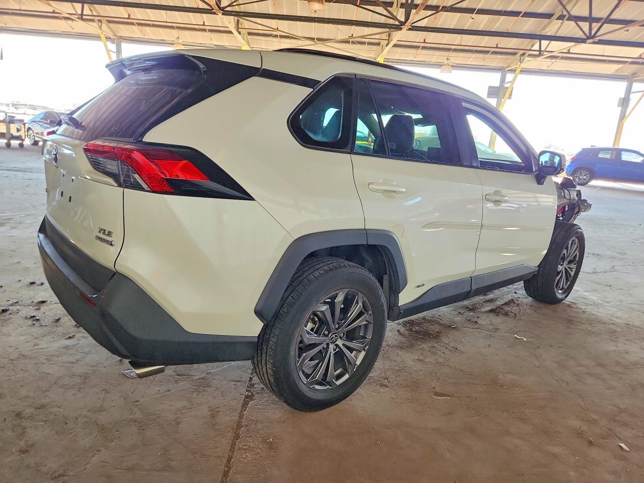 2022 Toyota Rav4 Xle Premium - zdjęcie 3