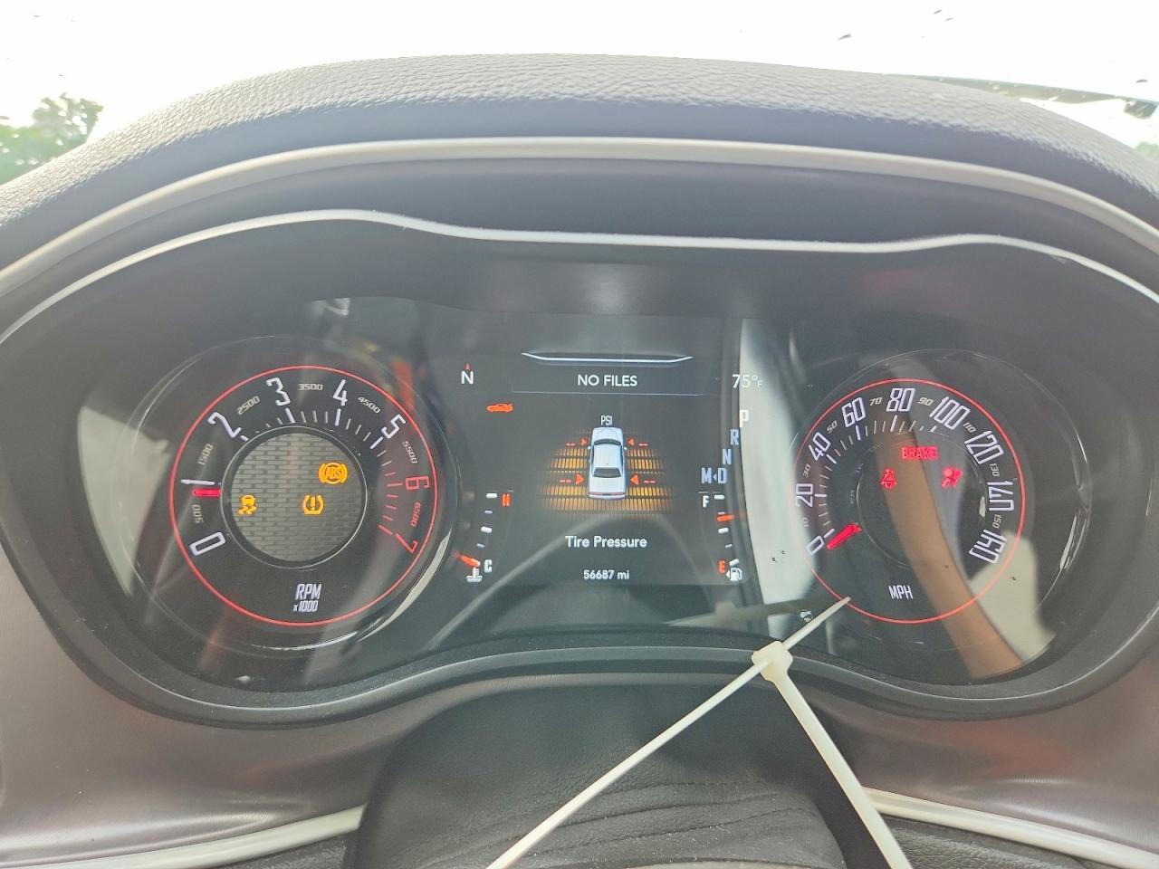 2022 Dodge Challenger R - zdjęcie 9