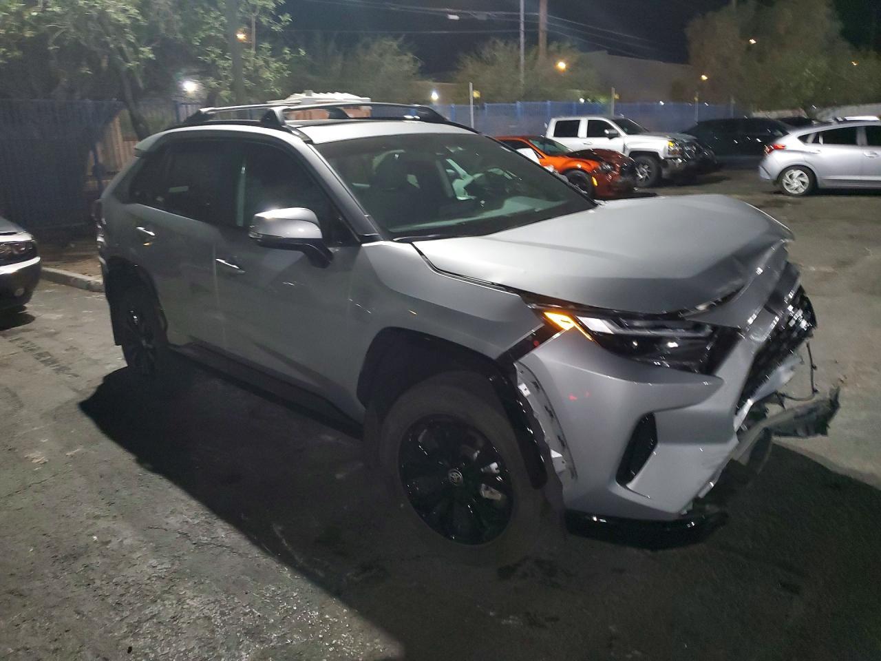 2024 Toyota Rav4 Se - zdjęcie 4