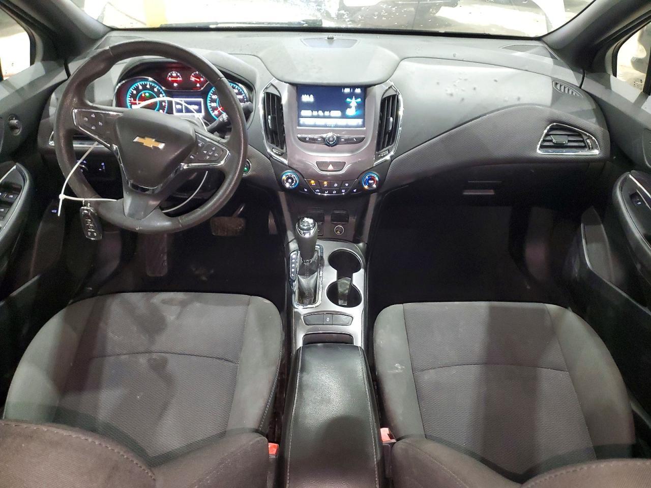 2017 Chevrolet Cruze Lt - zdjęcie 8