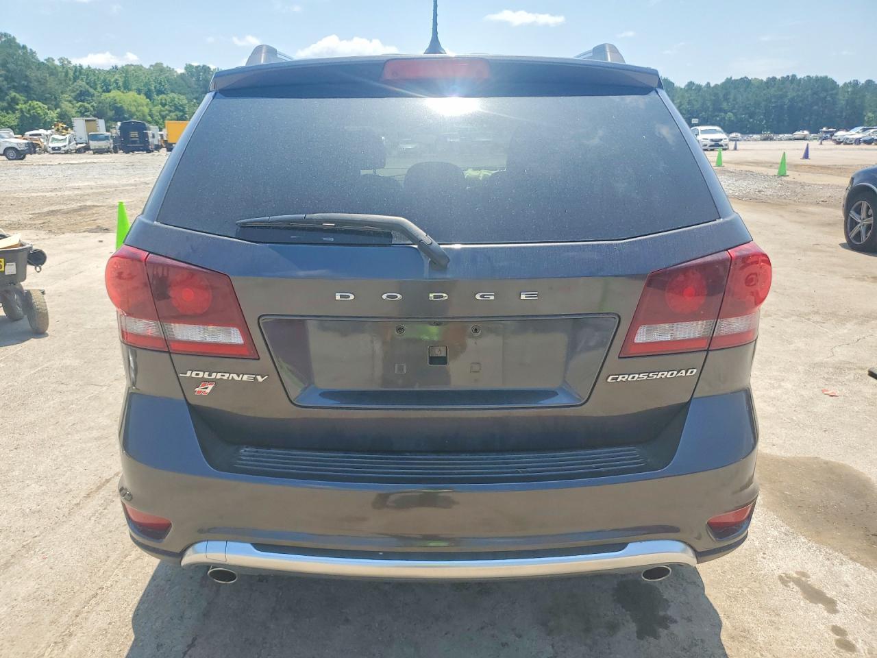 2018 Dodge Journey Crossroad - zdjęcie 6