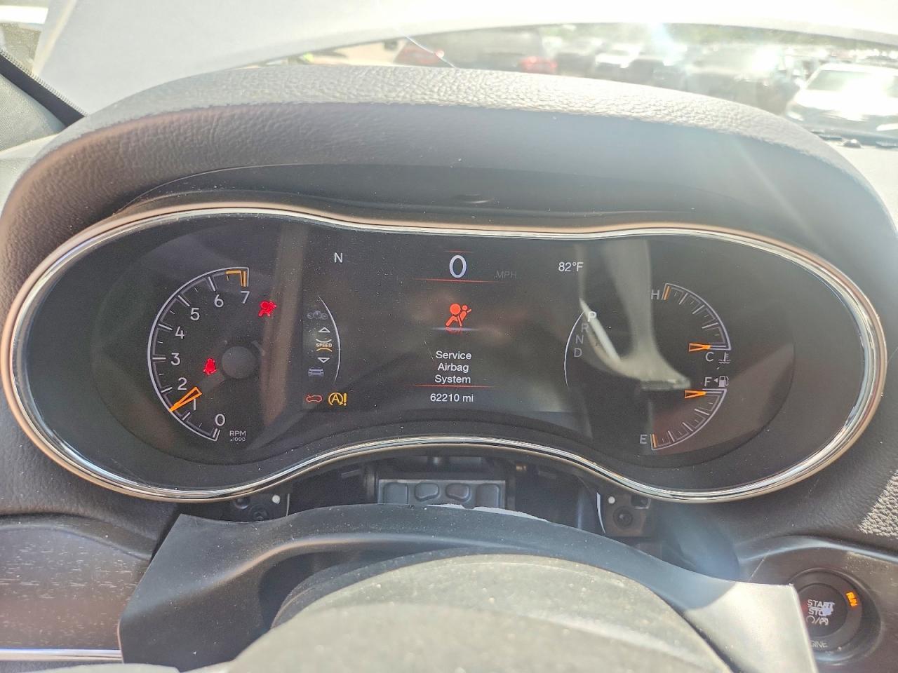 2016 Jeep Grand Cherokee Limited - zdjęcie 9