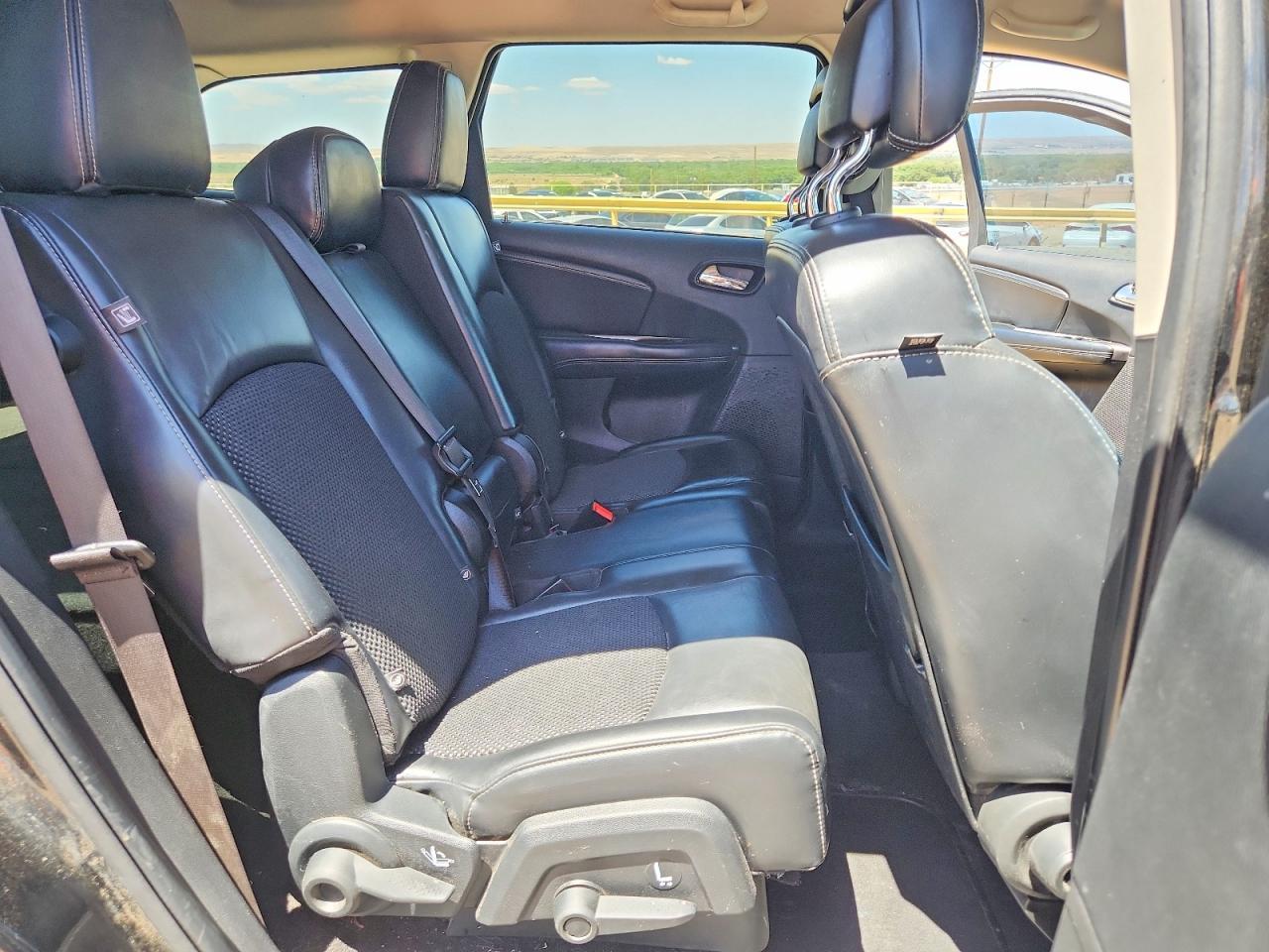 2018 Dodge Journey Crossroad - zdjęcie 11