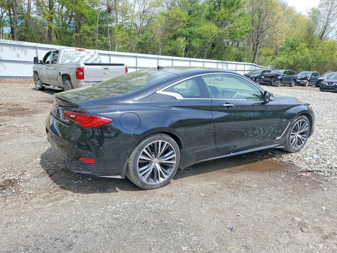 2017 Infiniti Q60 3.0T Premium - zdjęcie 3