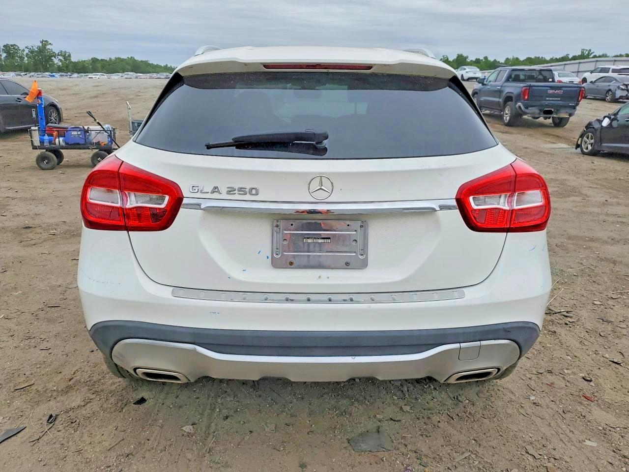 2020 Mercedes-Benz Gla 250 - zdjęcie 6