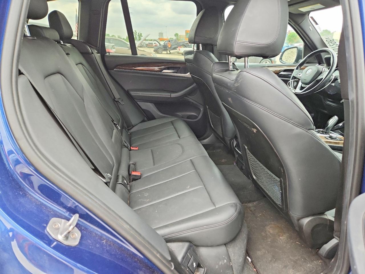 2018 BMW X3 xDrive30I - zdjęcie 11