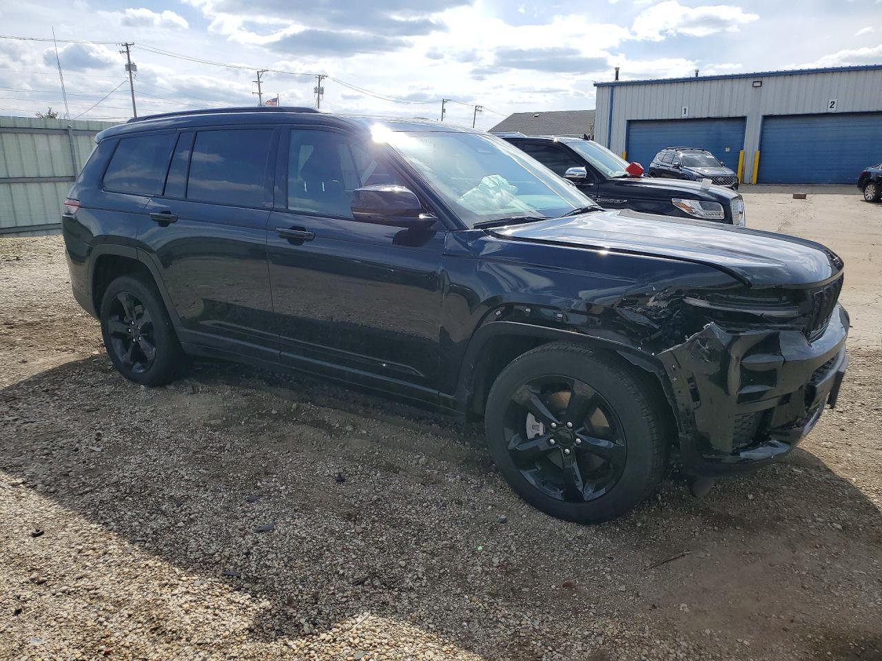 2025 Jeep Grand Cherokee L Laredo - zdjęcie 4