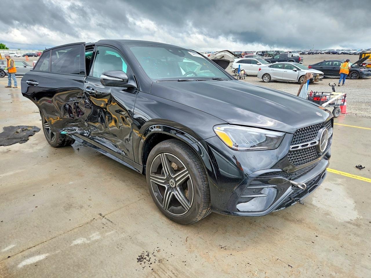 2025 Mercedes-Benz Gle Coupe 450 4Matic - zdjęcie 4