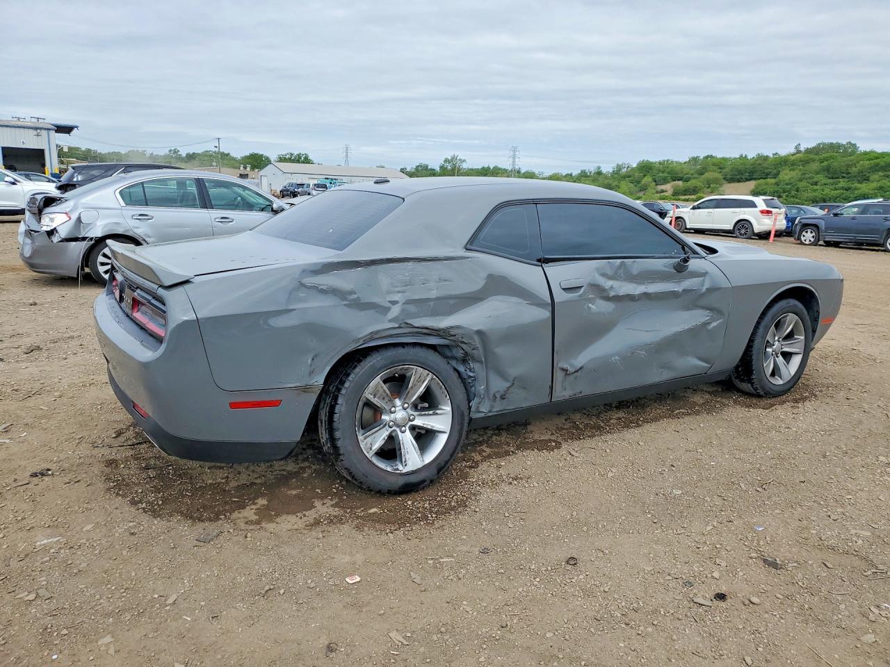 2019 Dodge Challenger Sxt - zdjęcie 3