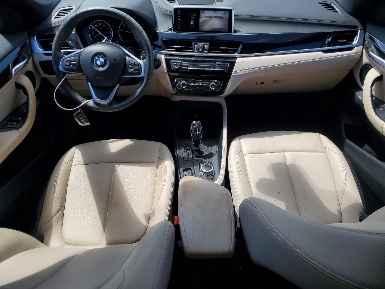 2020 BMW X1 Sdrive28I - zdjęcie 8