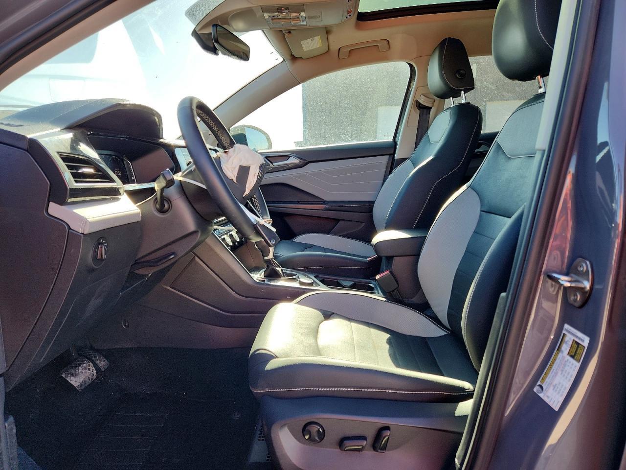 2024 Volkswagen Taos Sel - zdjęcie 7