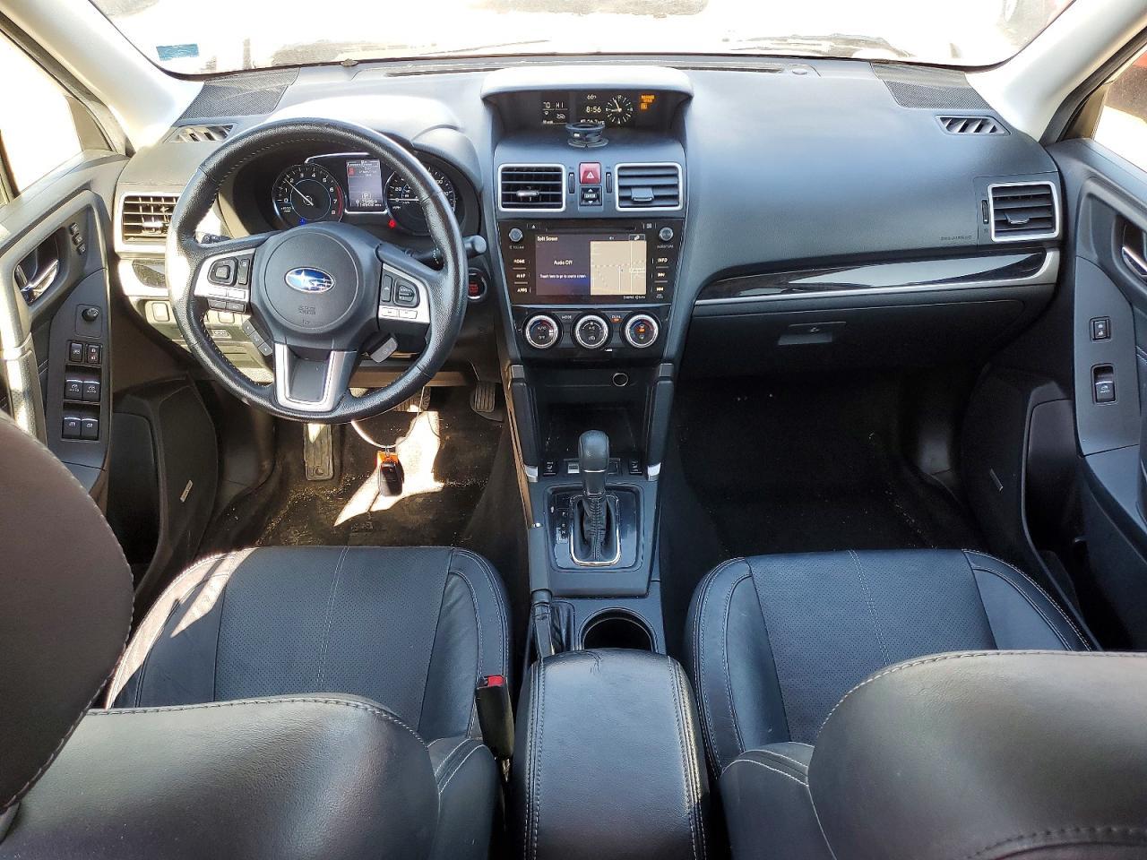 2017 Subaru Forester 2.5I Touring - zdjęcie 8