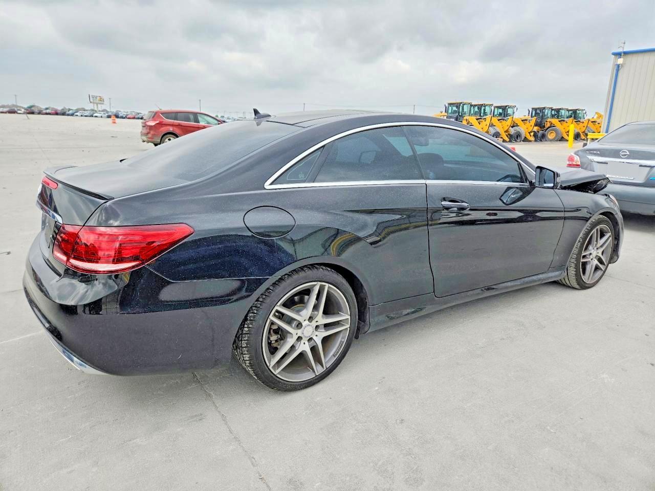 2017 Mercedes-Benz E 400 - zdjęcie 3