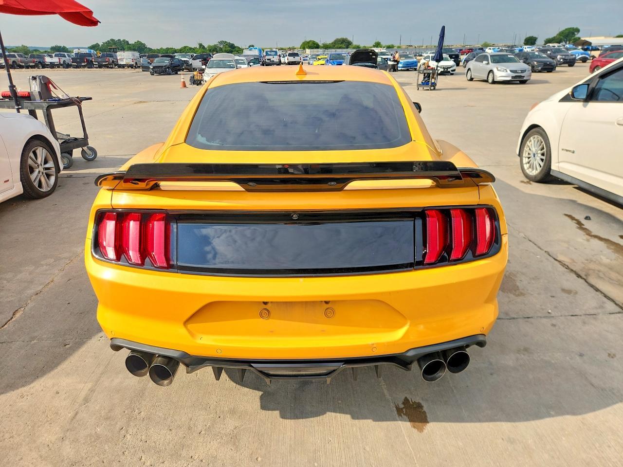 2022 Ford Mustang Gt - zdjęcie 6