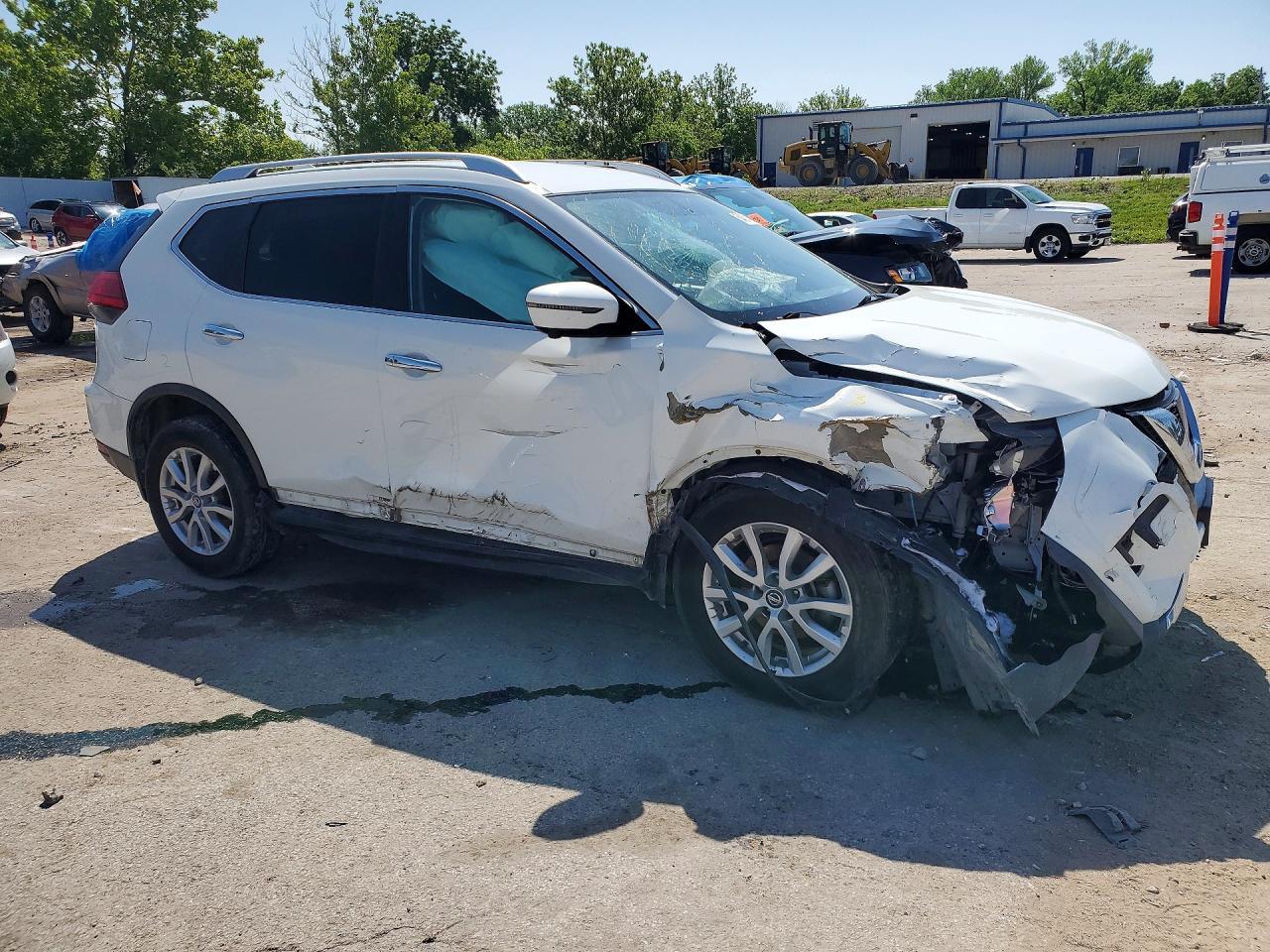 2017 Nissan Rogue Sv - zdjęcie 4