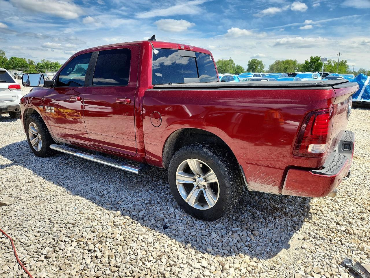 2014 Ram 1500 Sport - zdjęcie 2