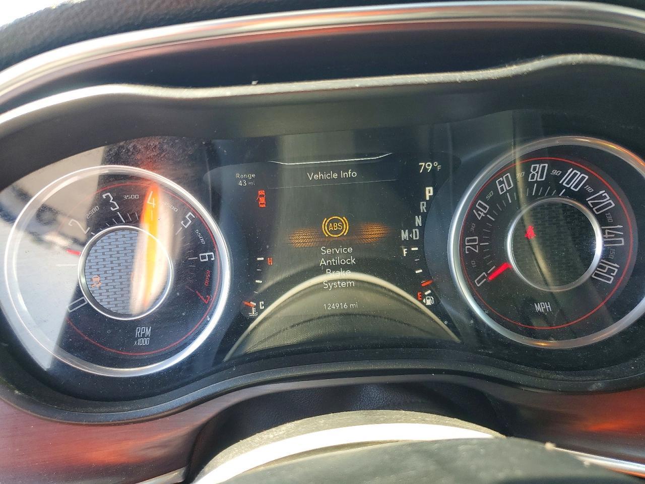 2016 Dodge Challenger Sxt - zdjęcie 9