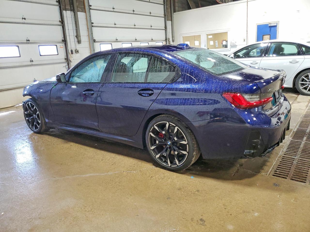 2026 BMW M340Xi - zdjęcie 2