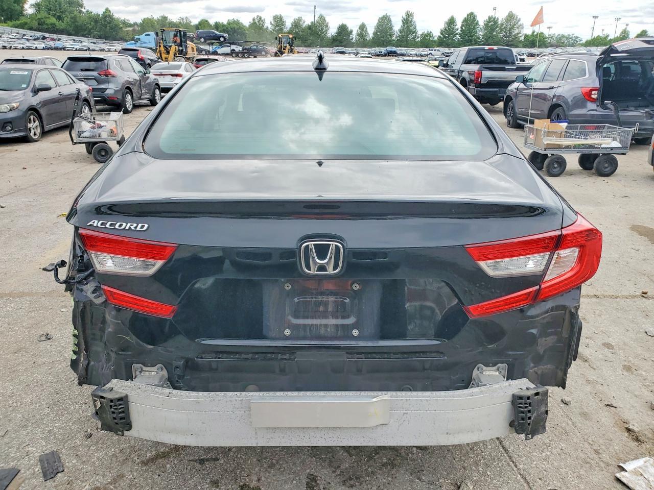 2019 Honda Accord Lx - zdjęcie 6