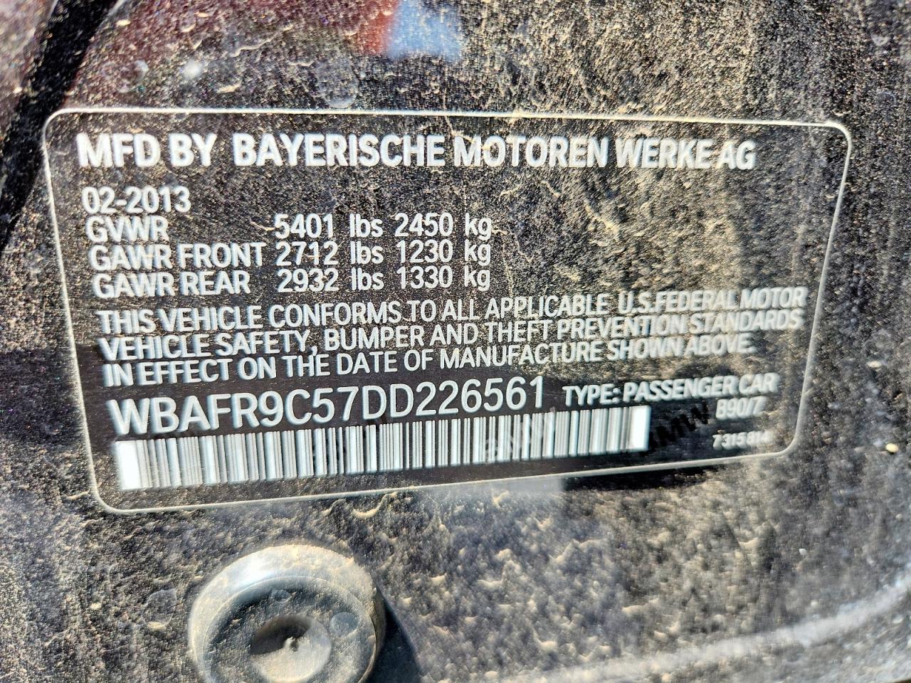 2013 BMW 550 - zdjęcie 12