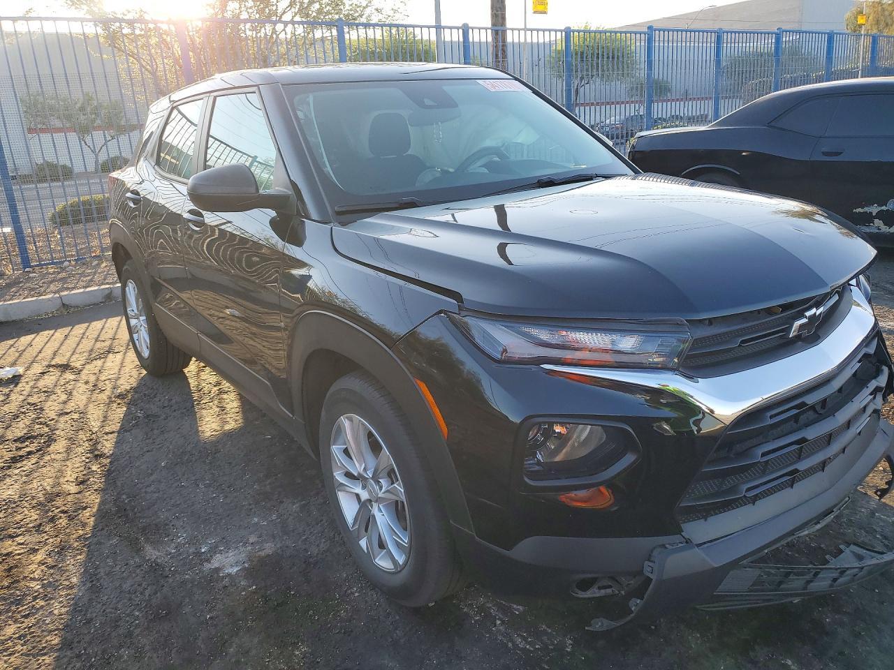 2022 Chevrolet Trailblazer Ls - zdjęcie 4