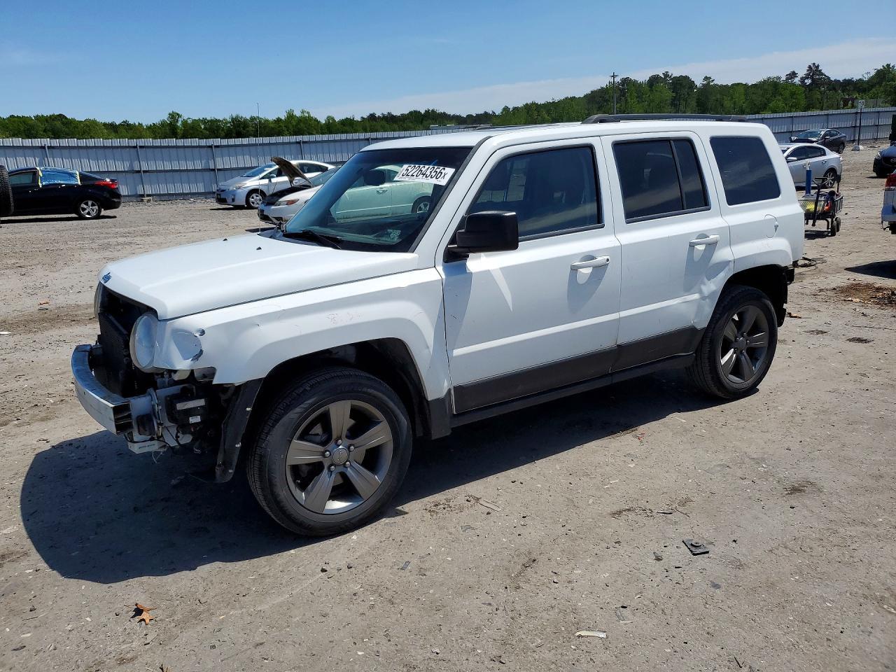 2015 Jeep Patriot Latitude - zdjęcie główne