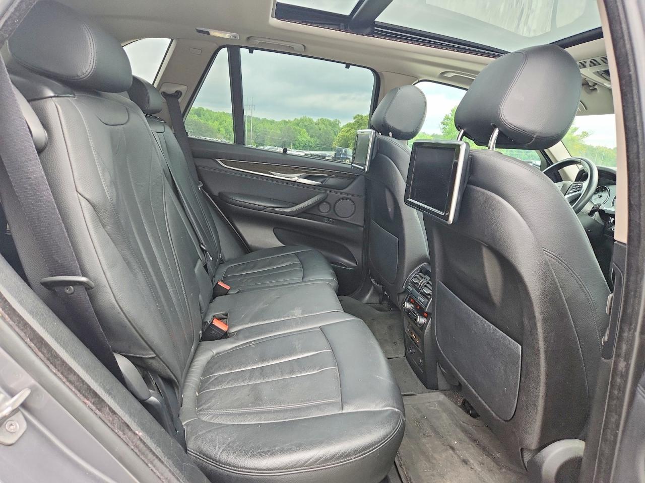 2015 BMW X5 xDrive35I - zdjęcie 11