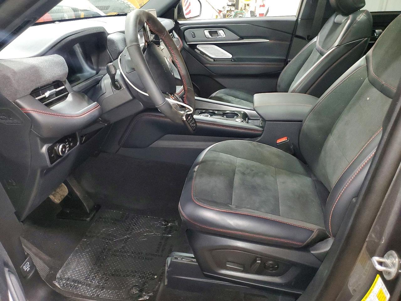2026 Ford Explorer St - zdjęcie 7